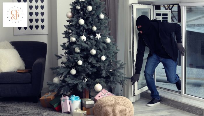 5 Christmas-Related Mishaps and Crimes Covered by Home Insurance